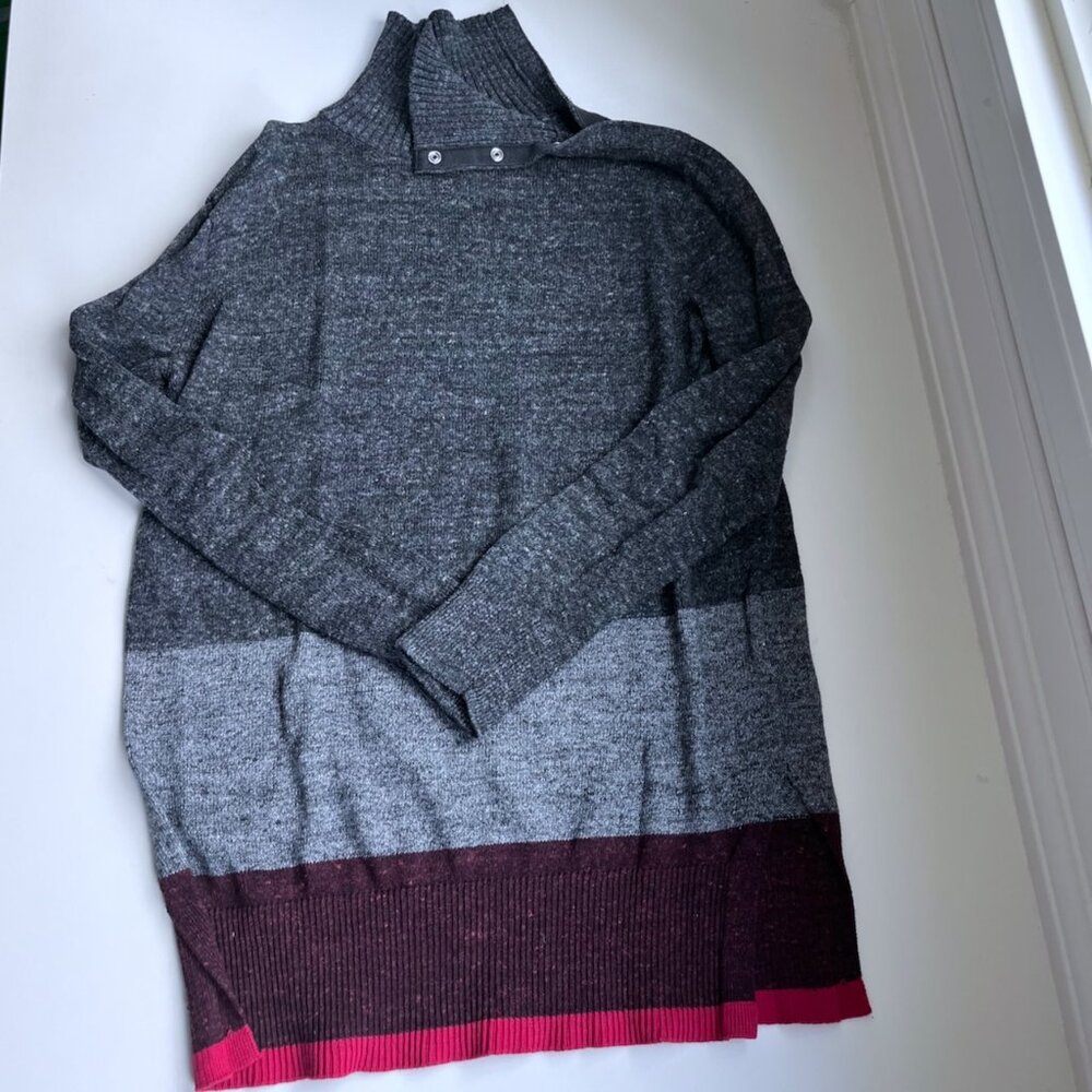 Women's Tunic Turtleneck Snap Sweater